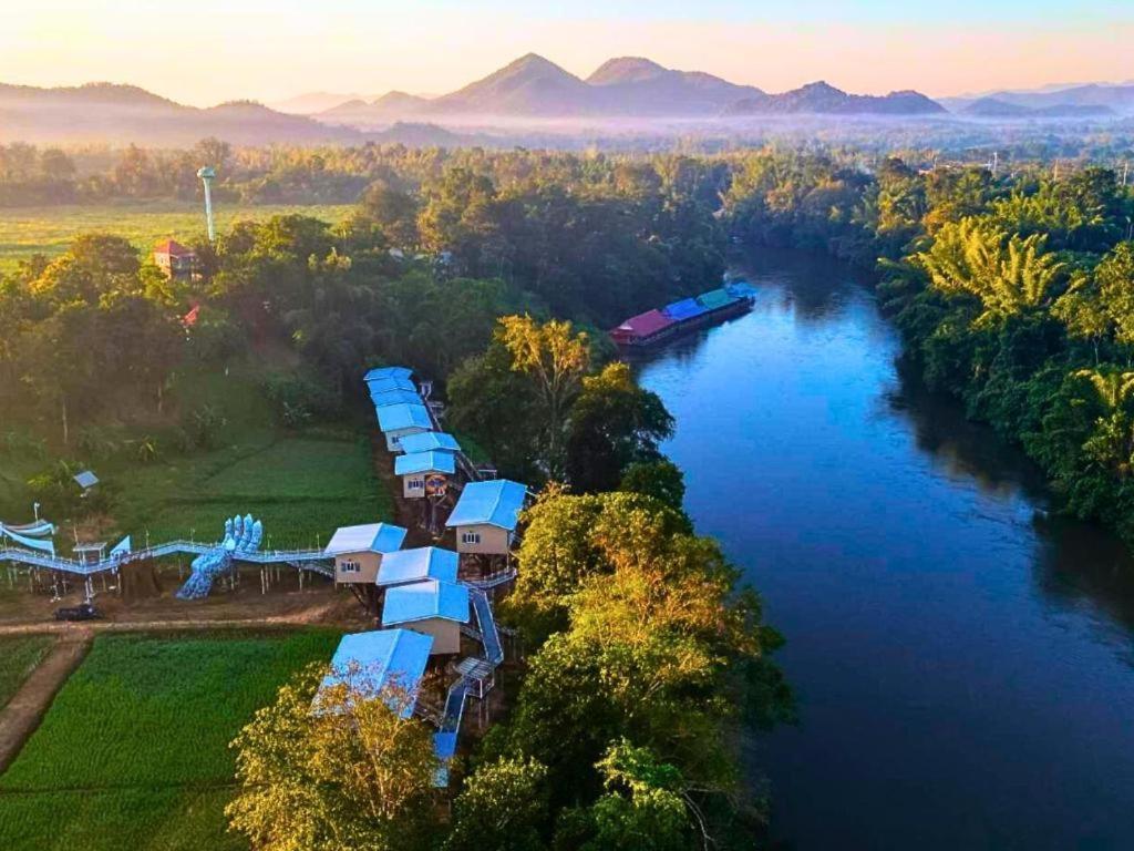 Yoko River Kwai Resort Kanchanaburi Exteriér fotografie